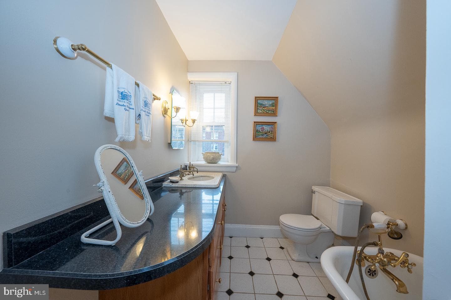 6323 Sherwood Road photo 71