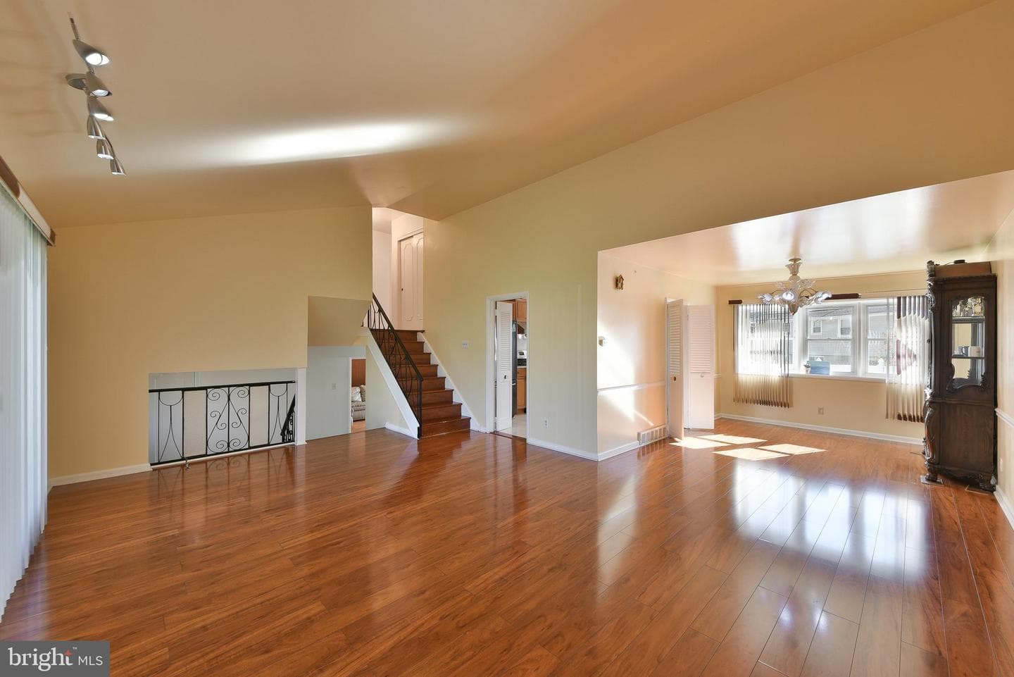134 Alburger Avenue photo 10