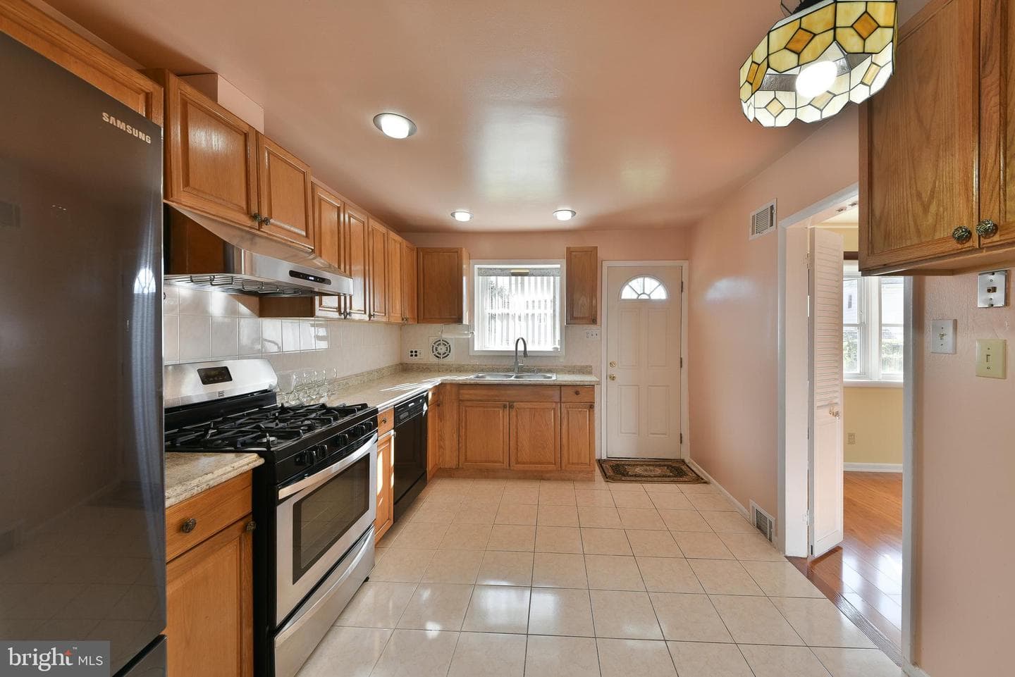 134 Alburger Avenue photo 12