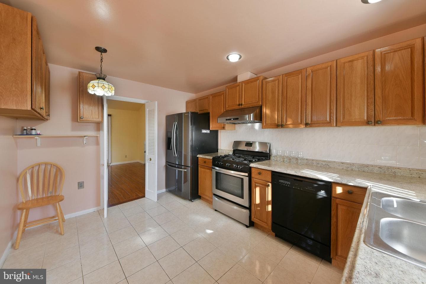 134 Alburger Avenue photo 13