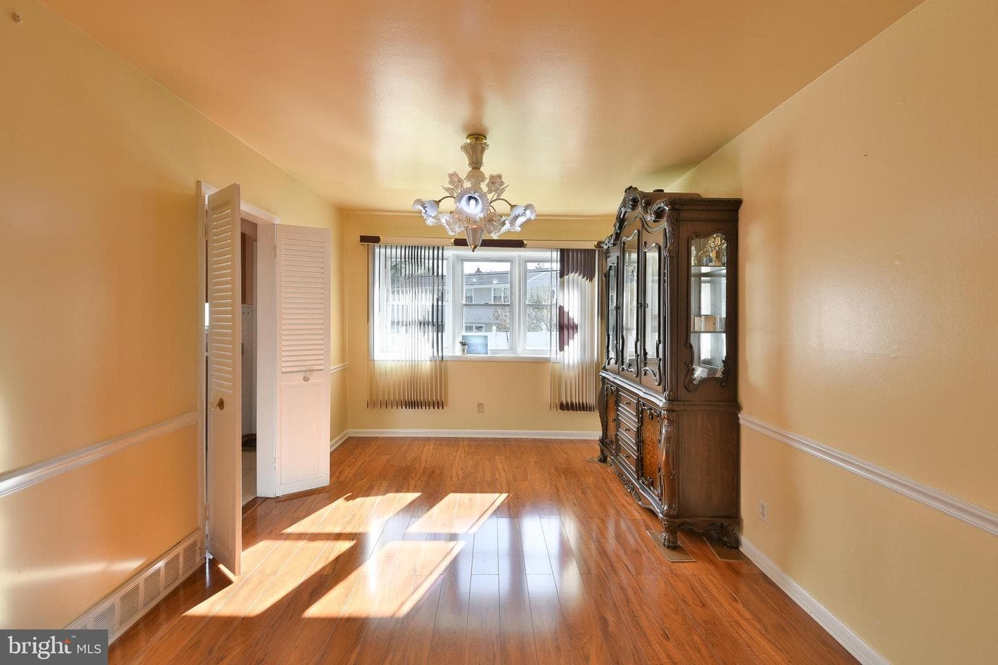 134 Alburger Avenue photo 14