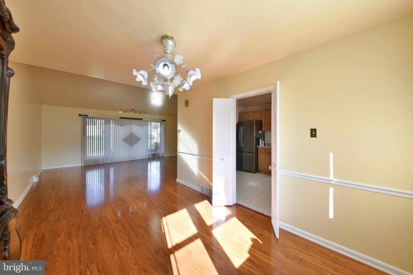 134 Alburger Avenue photo 15