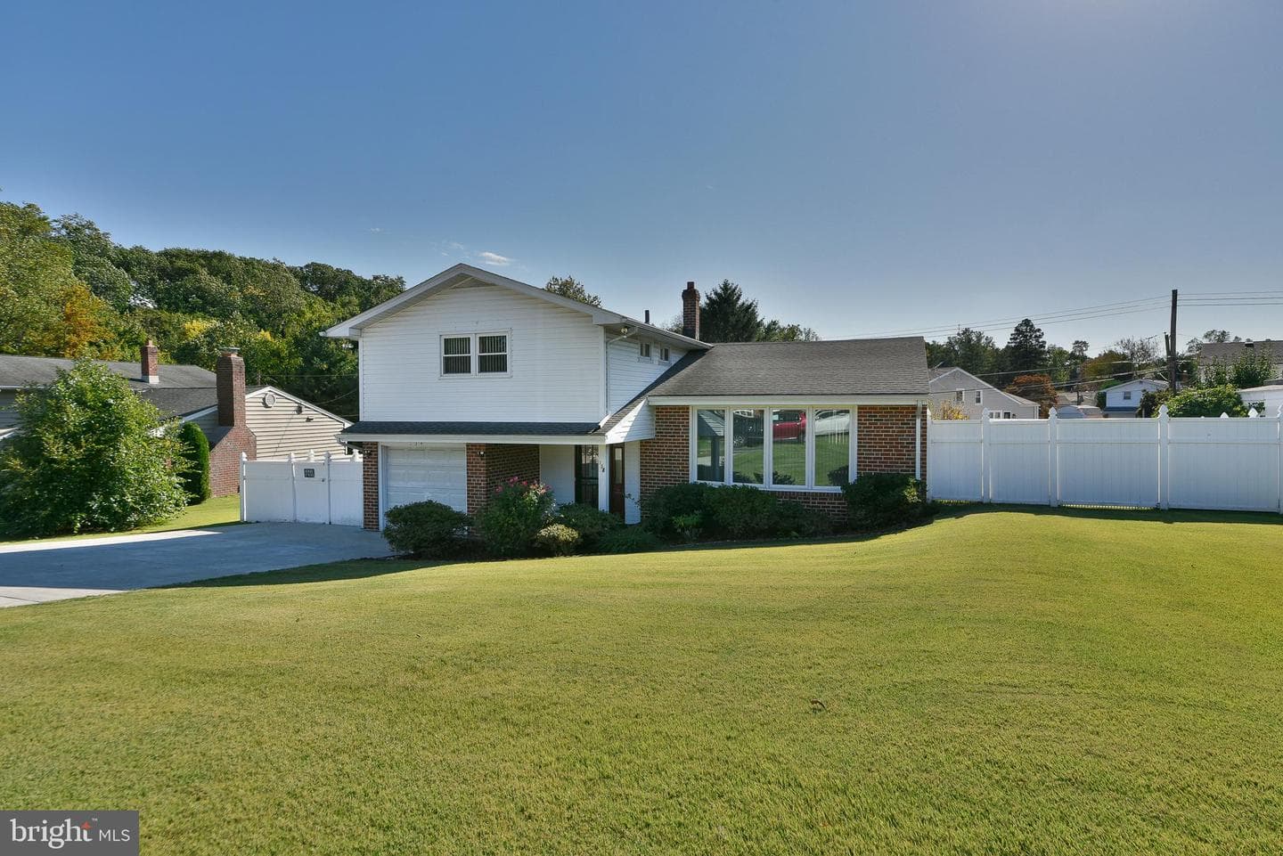 134 Alburger Avenue photo 2