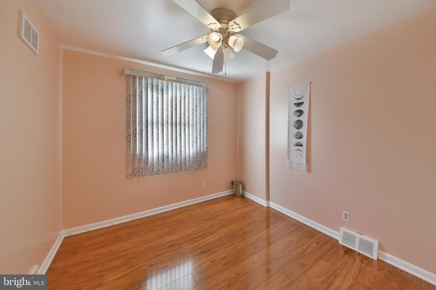 134 Alburger Avenue photo 22