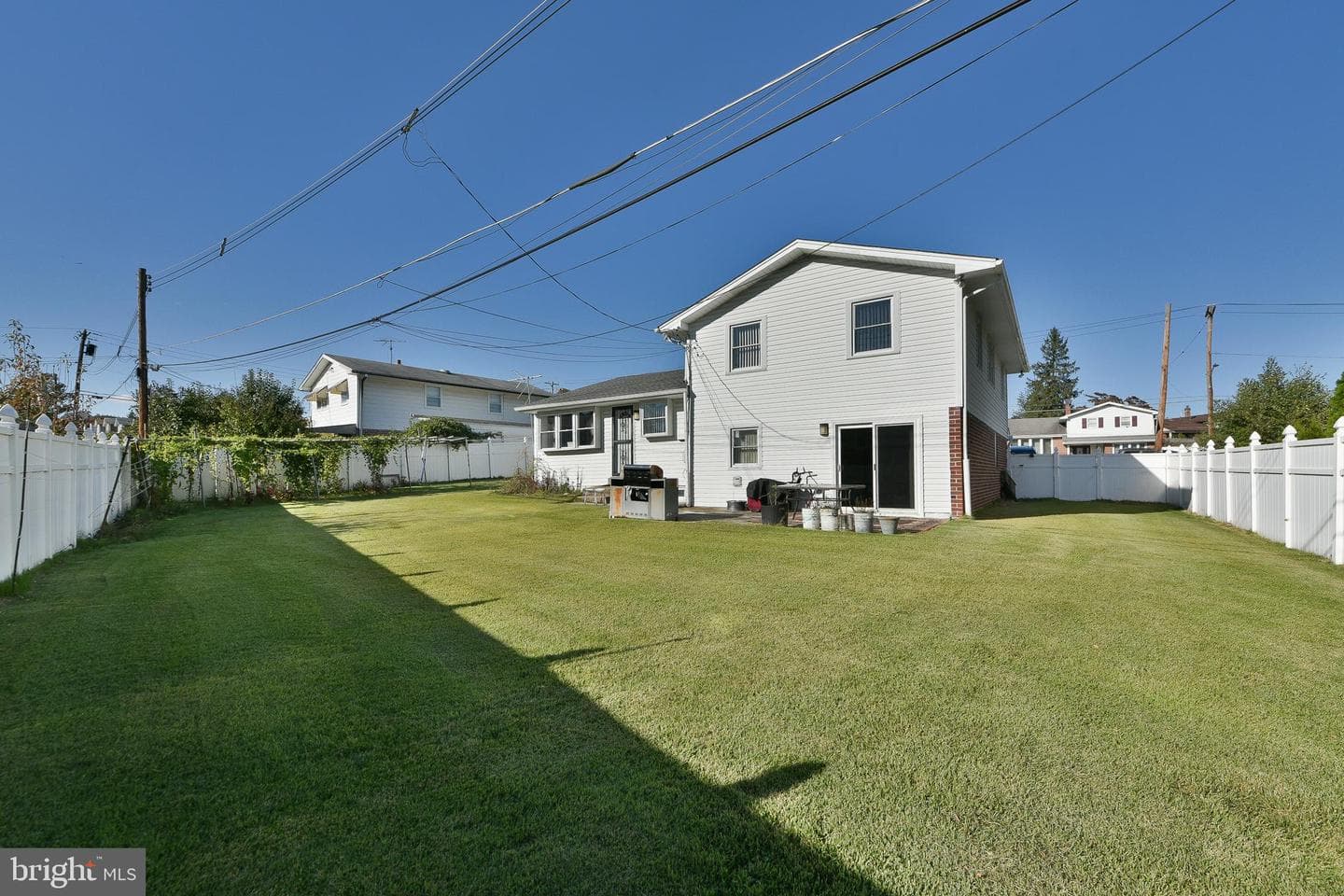 134 Alburger Avenue photo 45