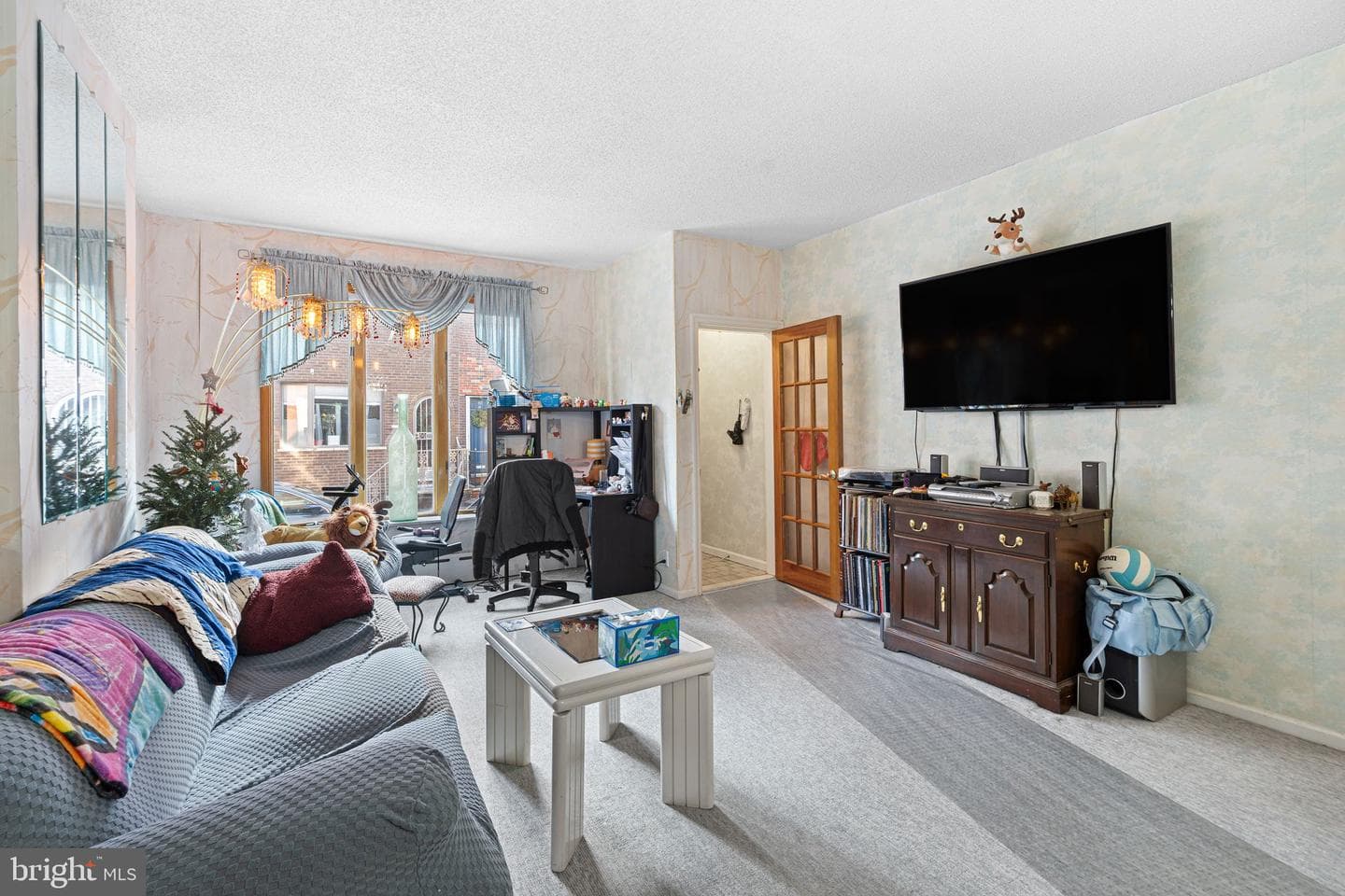 1211 Durfor Street photo 3