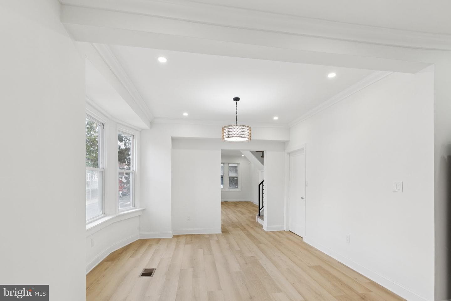 137 W Manheim Street photo 12