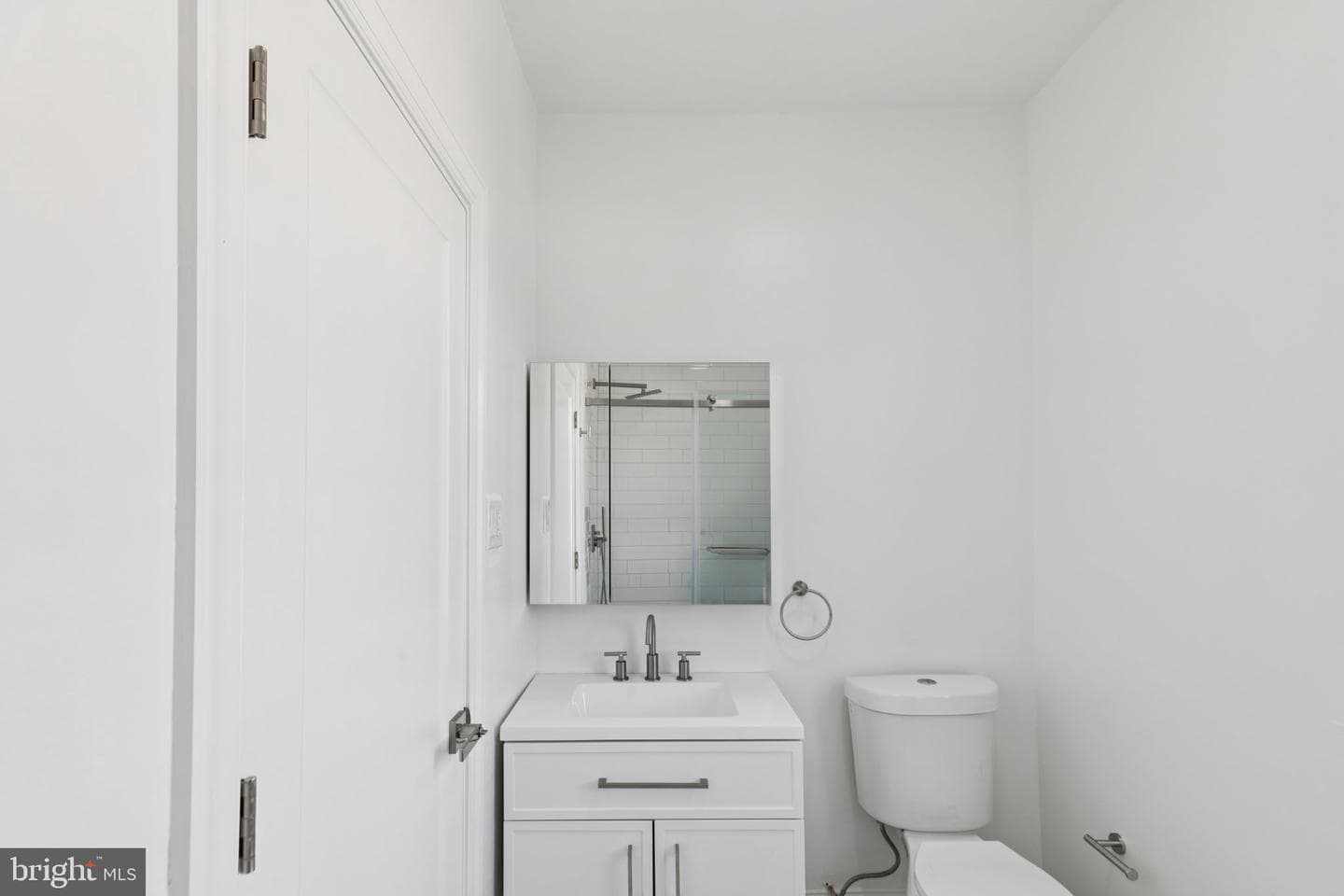 137 W Manheim Street photo 50
