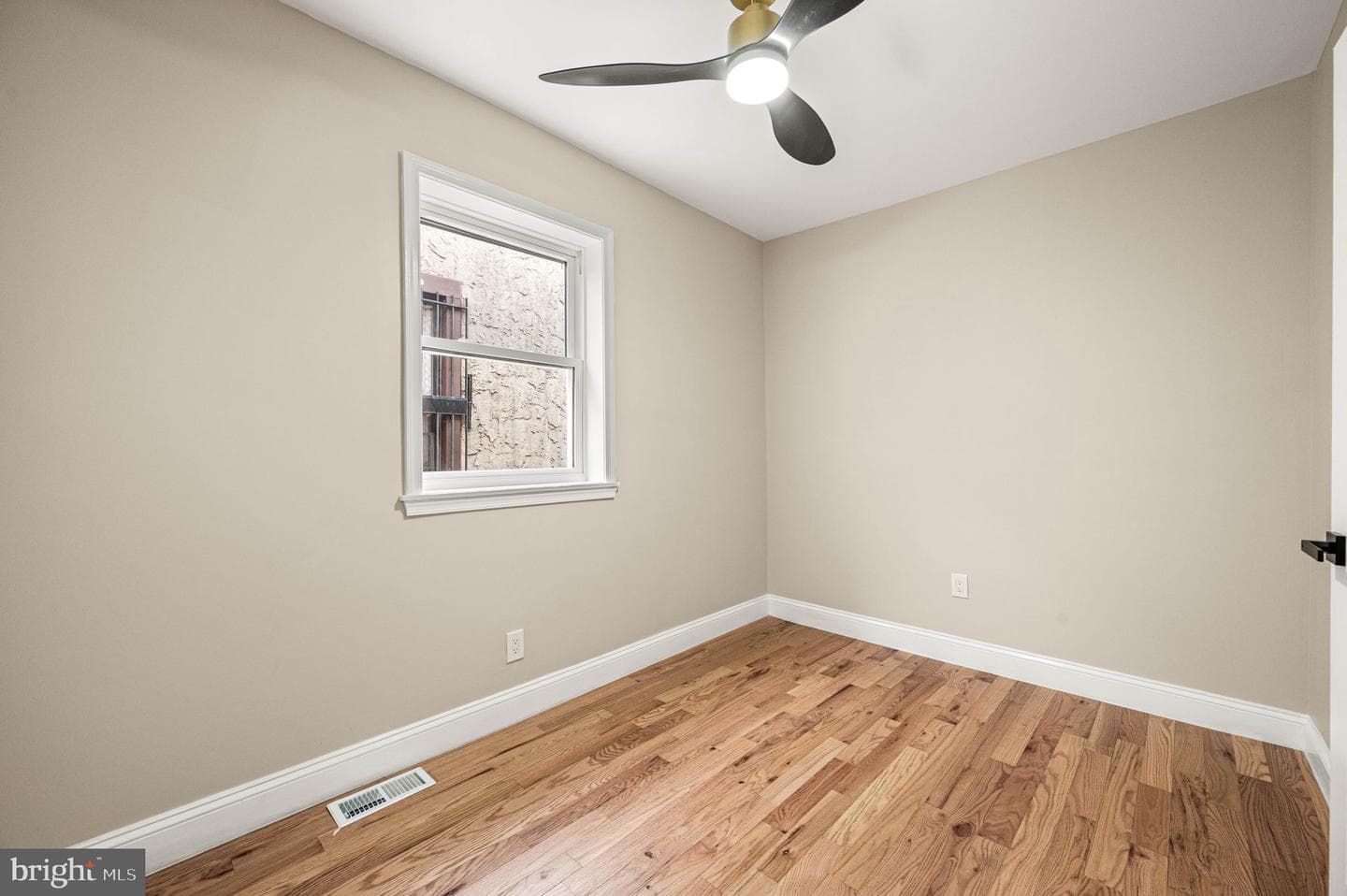 2302 S 22nd Street photo 24