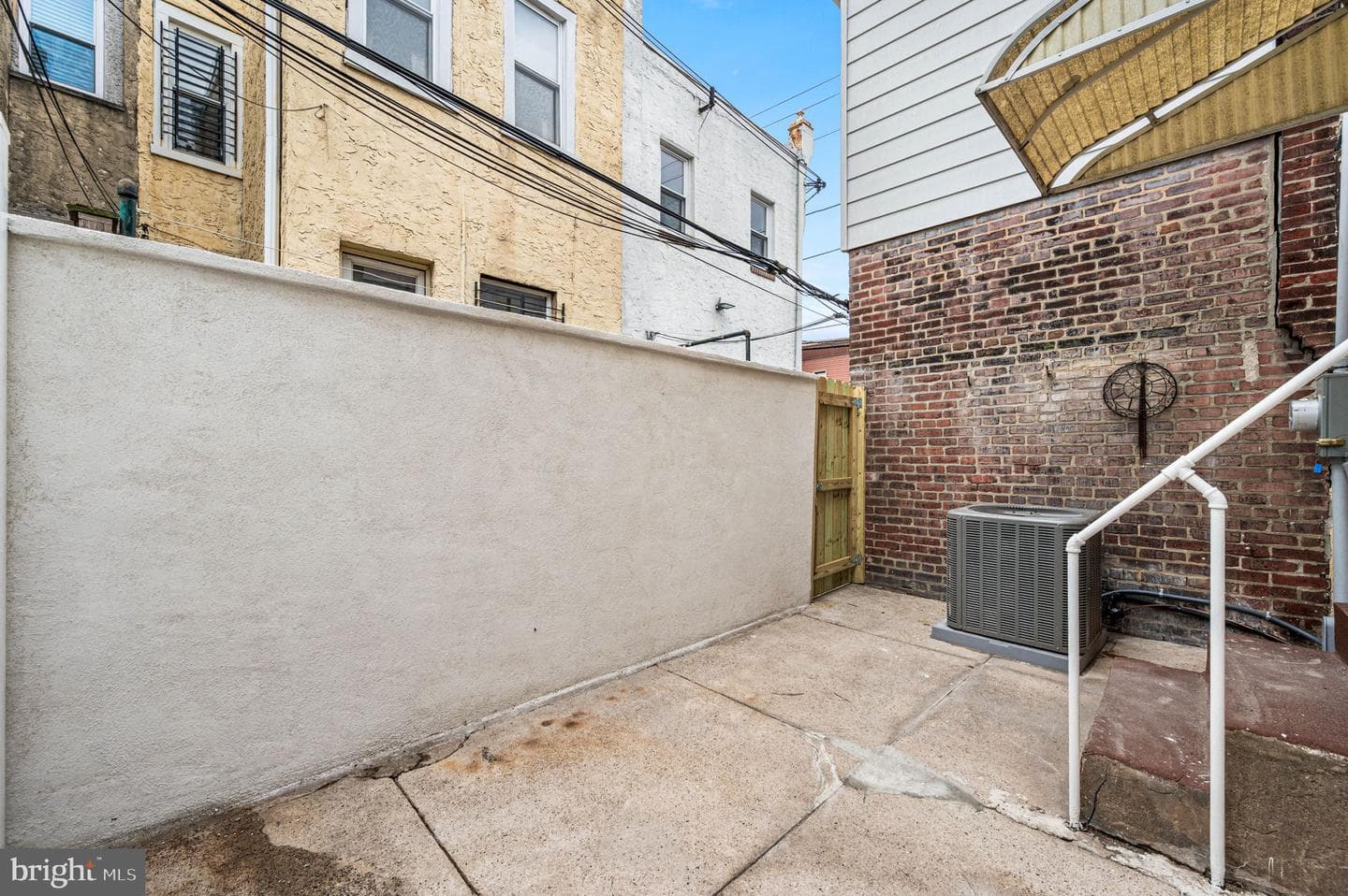 2302 S 22nd Street photo 36