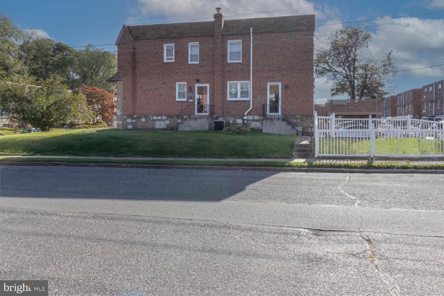 1200 Stanwood Street photo 5