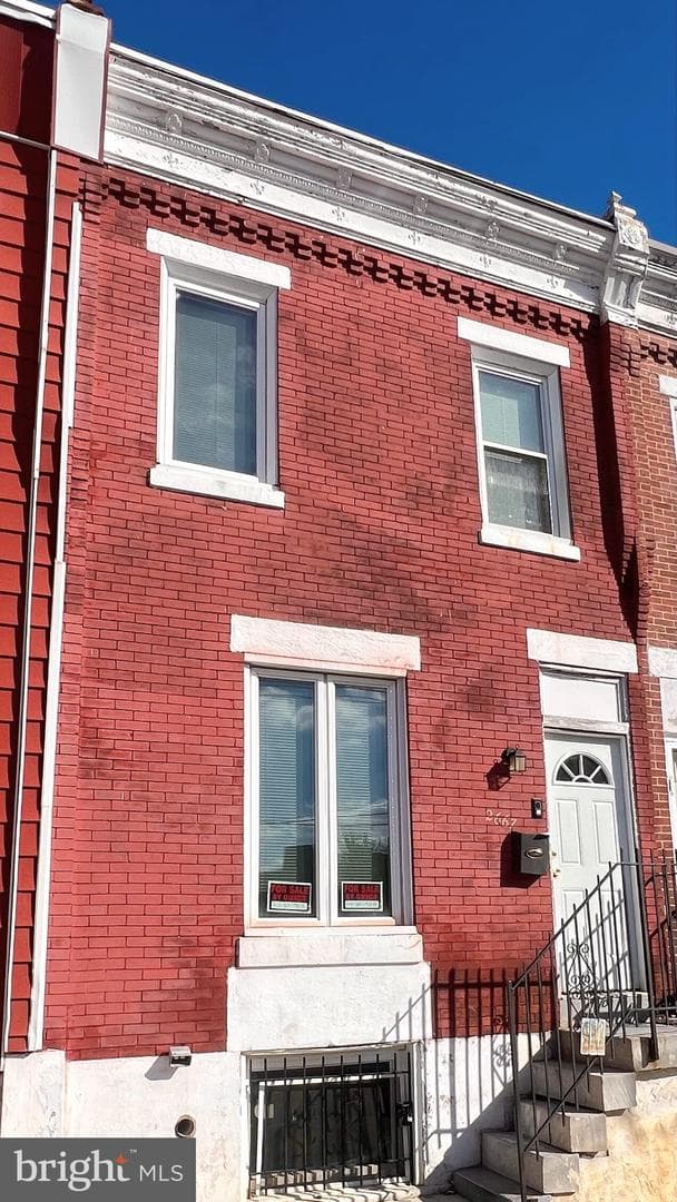 2667 N Napa Street