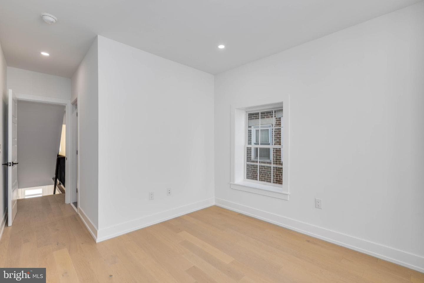 2139 Bainbridge Street photo 18