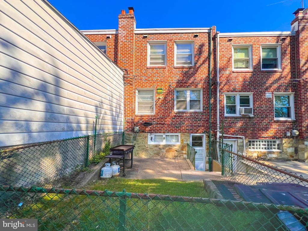 3420 Arthur Street photo 27