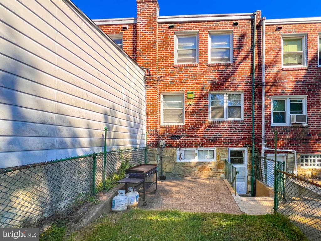 3420 Arthur Street photo 28