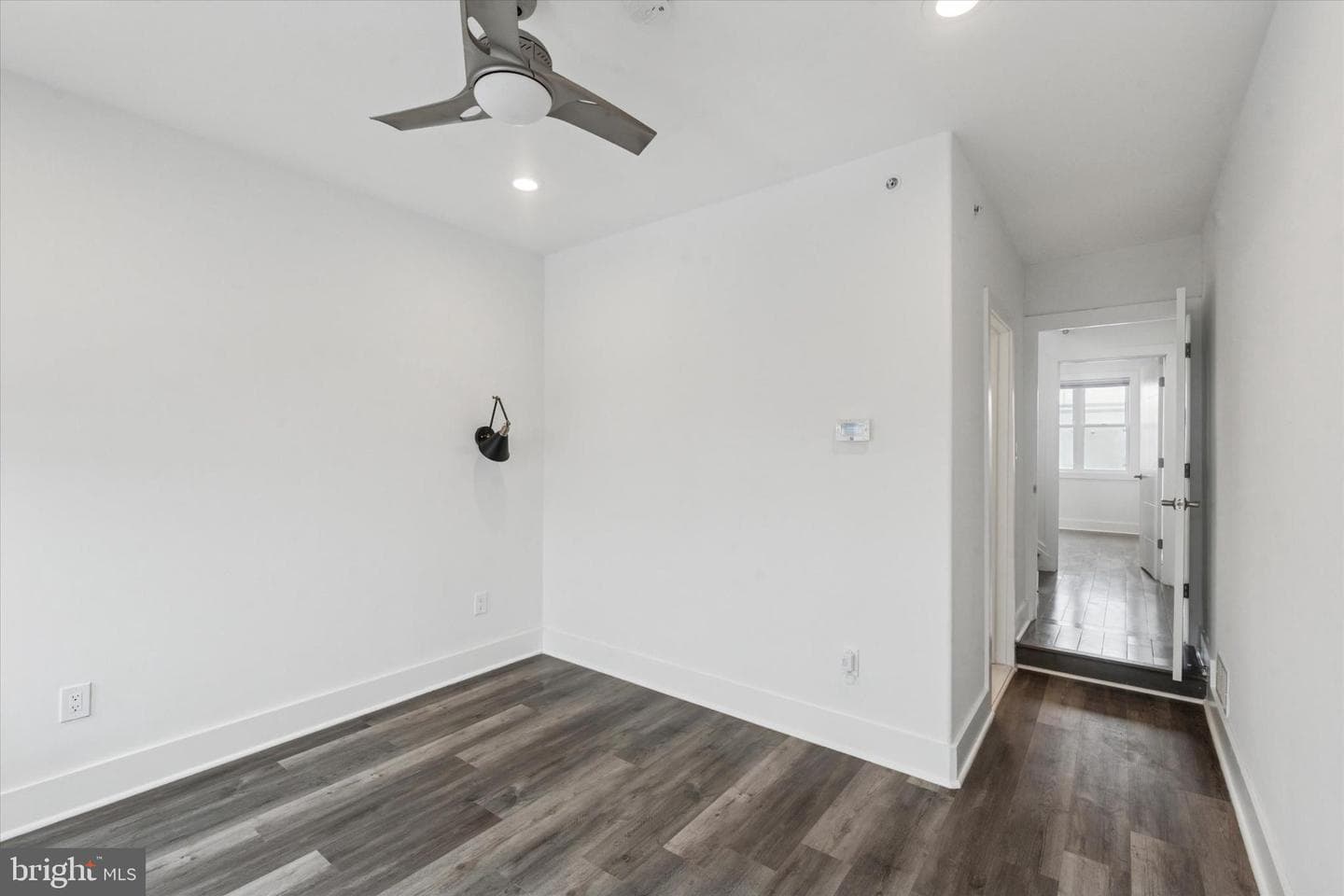774 S Hicks Street photo 24