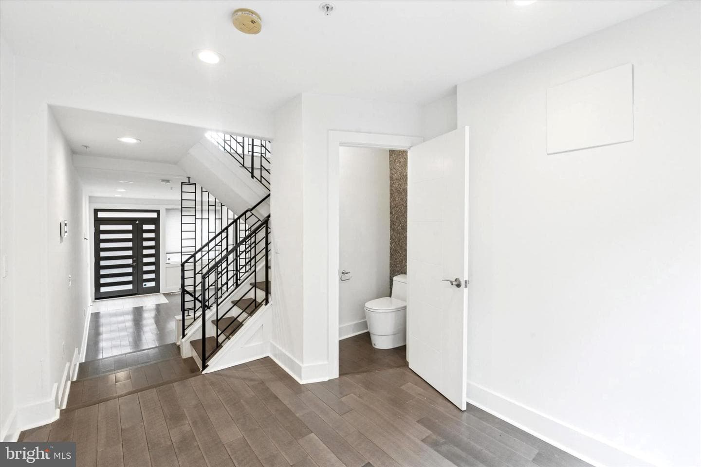 774 S Hicks Street photo 5