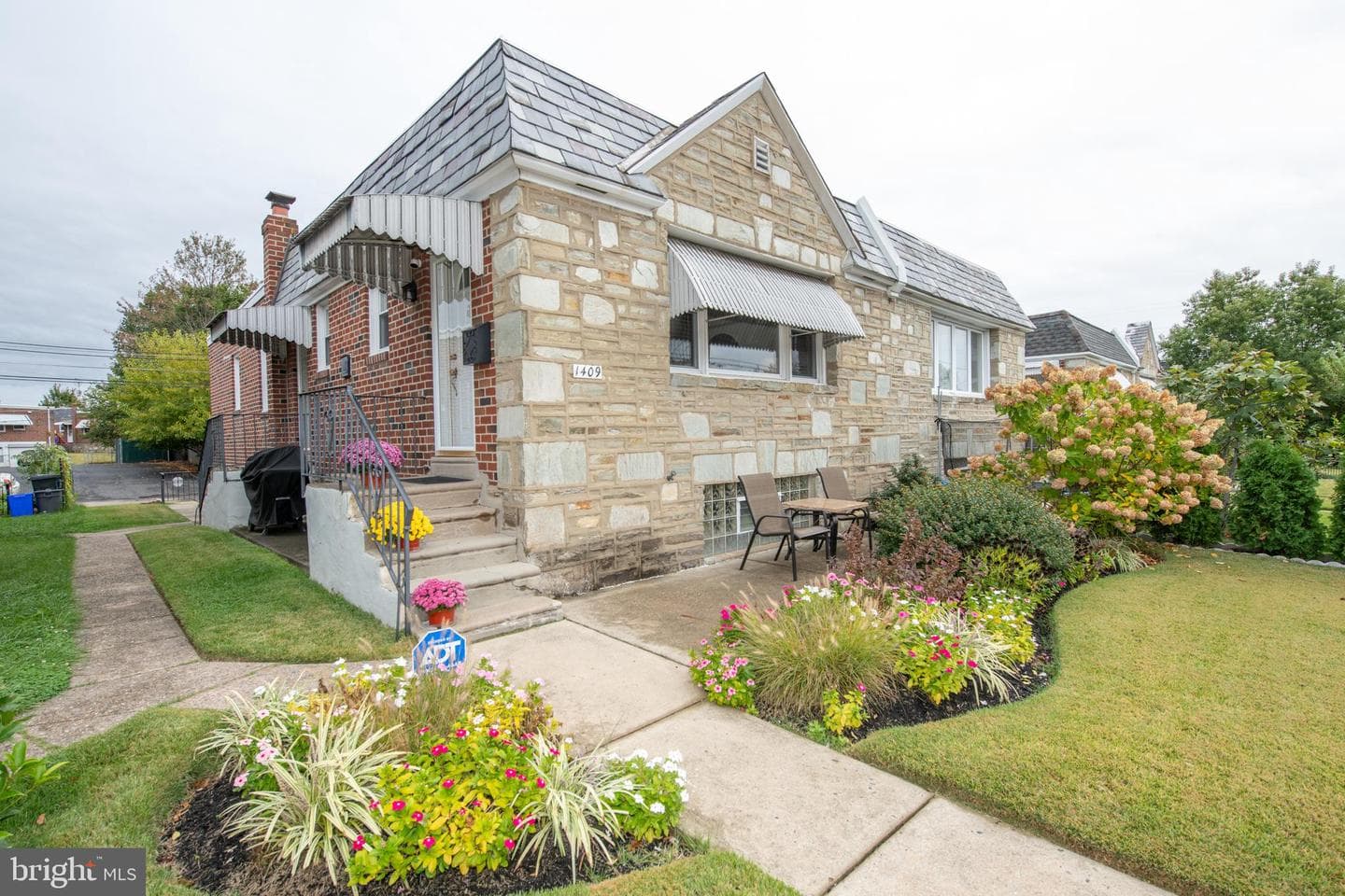 1409 Faunce Street