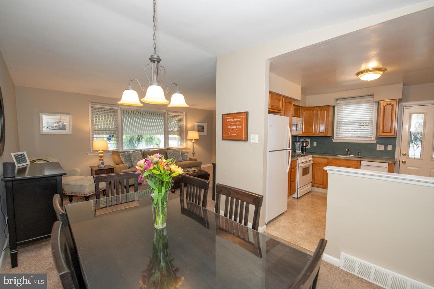 1409 Faunce Street photo 13