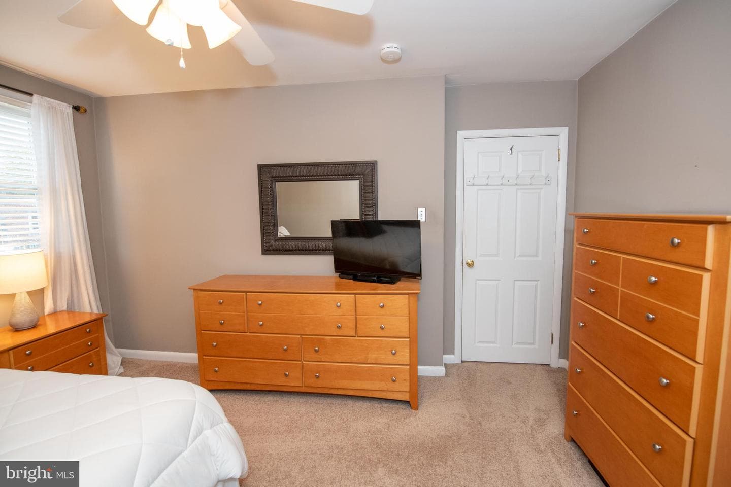 1409 Faunce Street photo 26