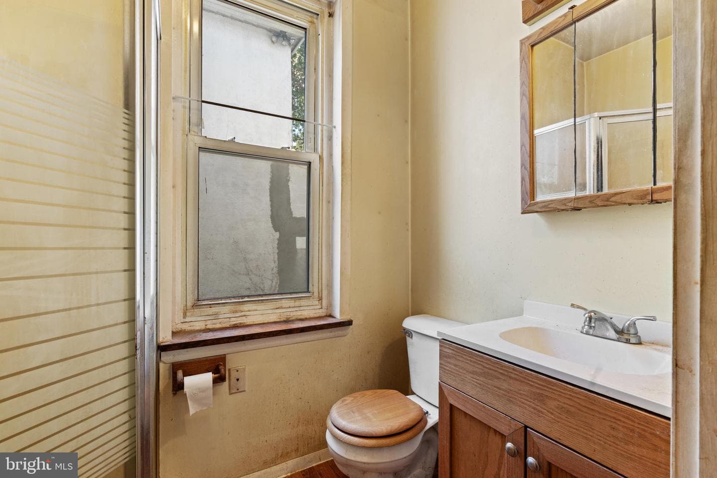 624 W Johnson Street photo 10