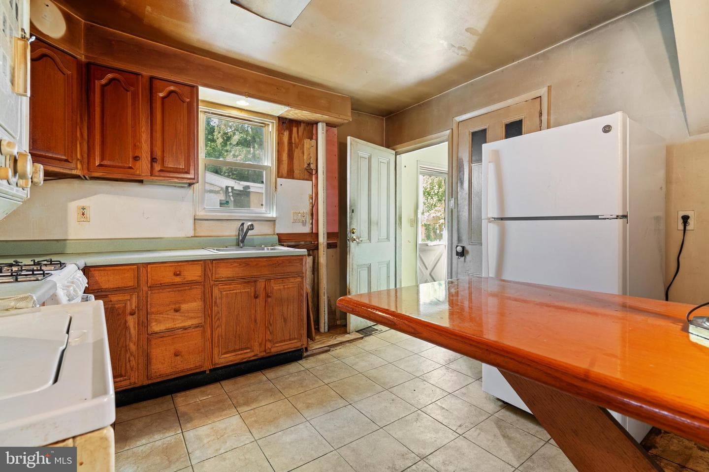 624 W Johnson Street photo 14