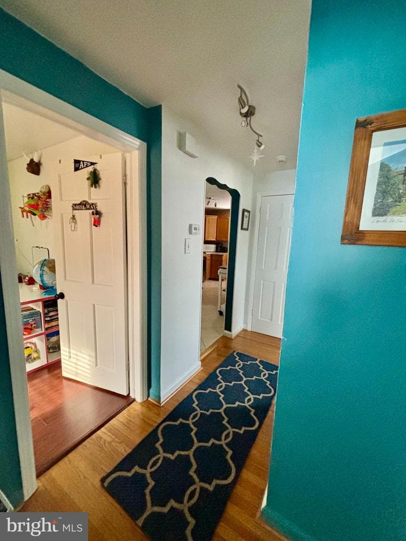 8012 Lawndale Avenue photo 29