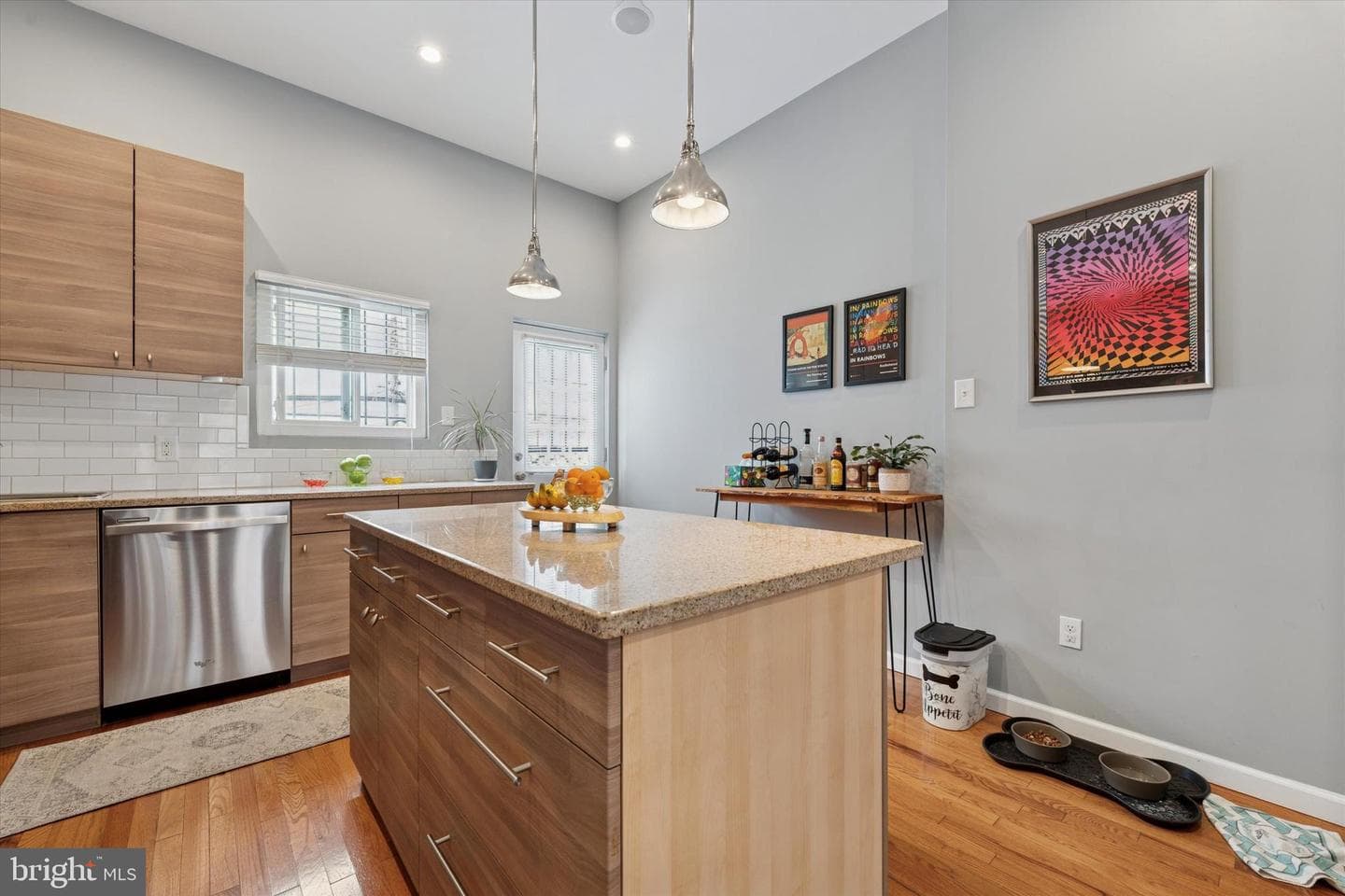 1324 S Hicks Street photo 14