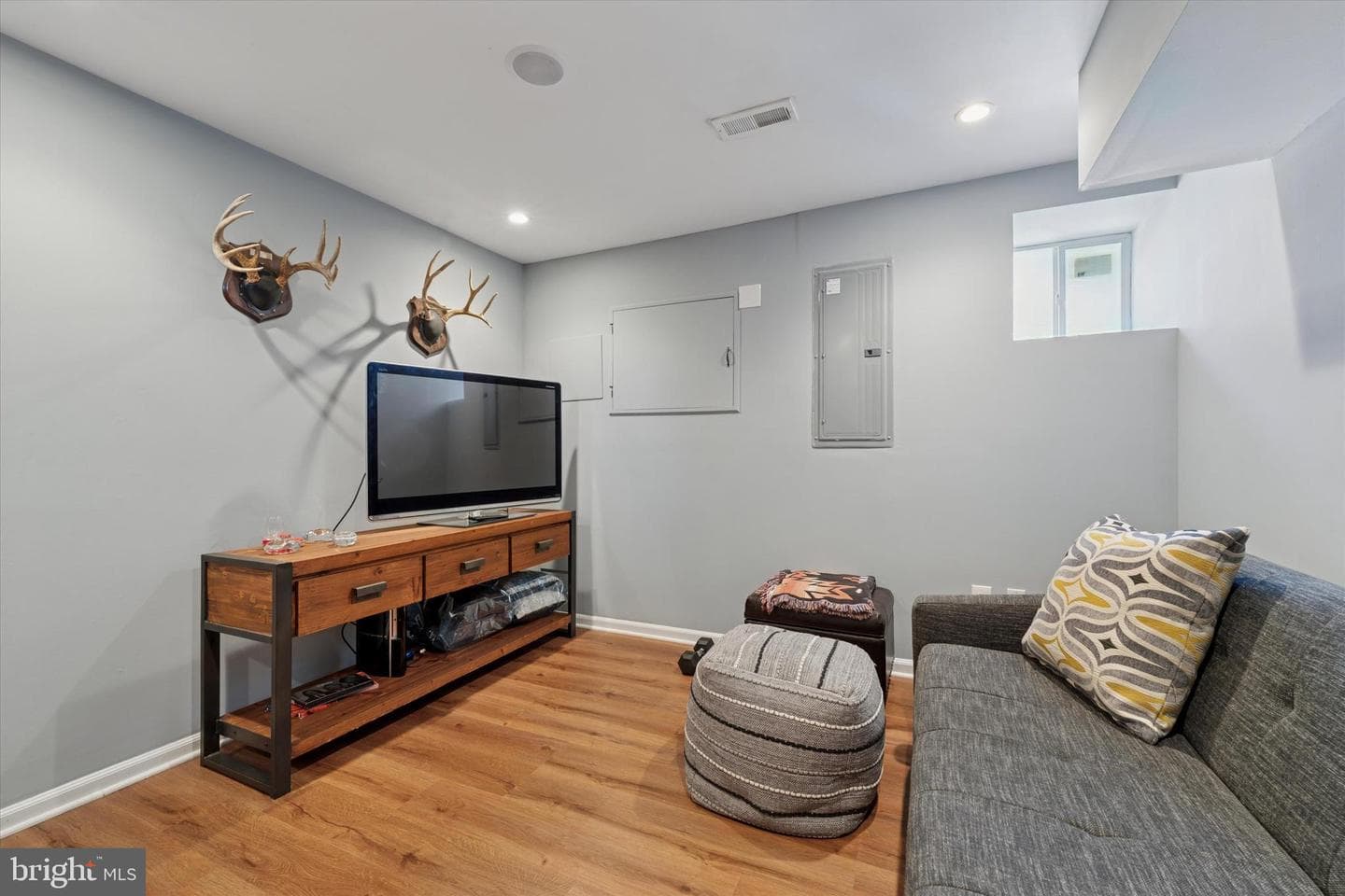 1324 S Hicks Street photo 27
