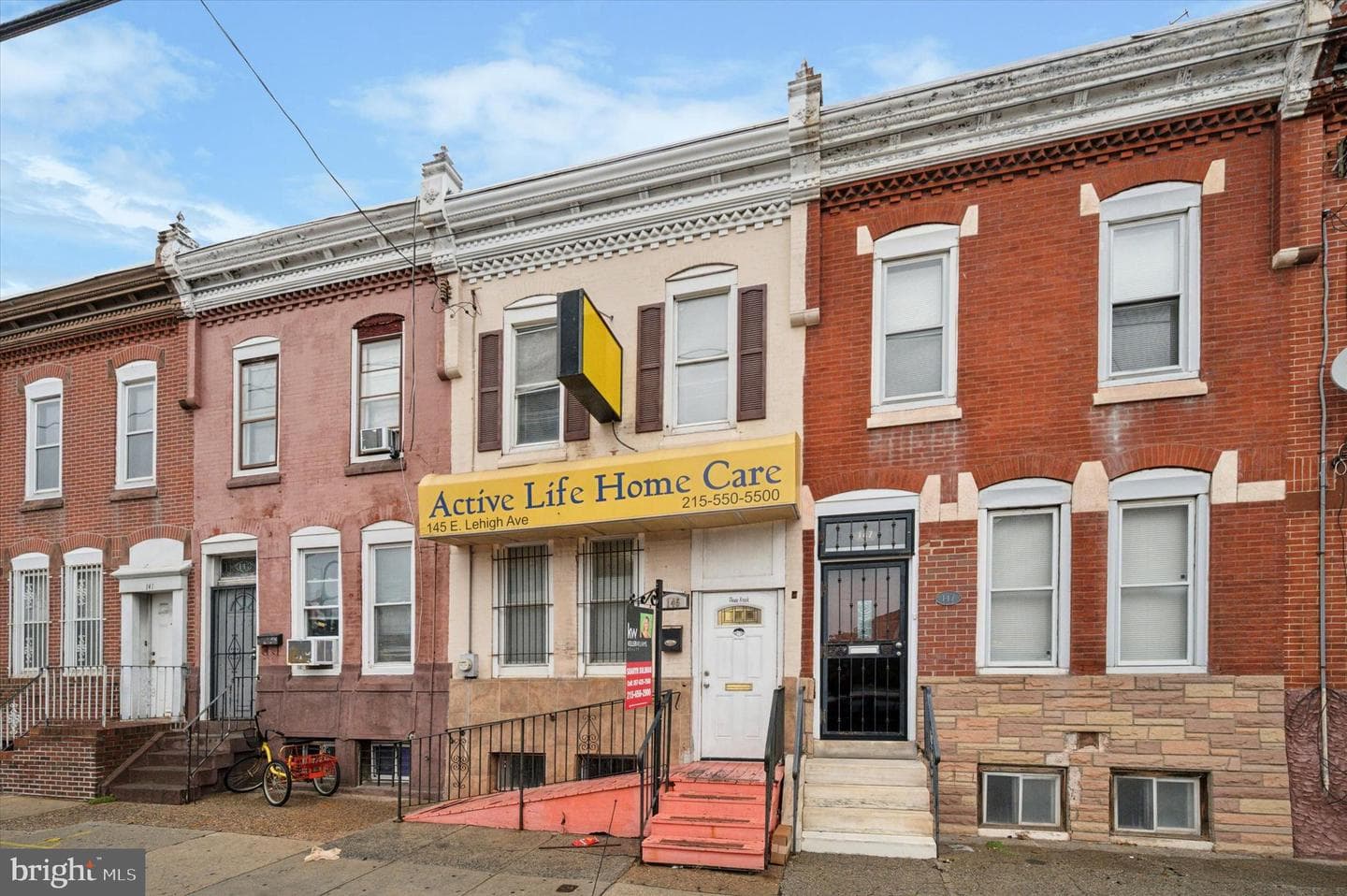 145 E Lehigh Avenue photo 25