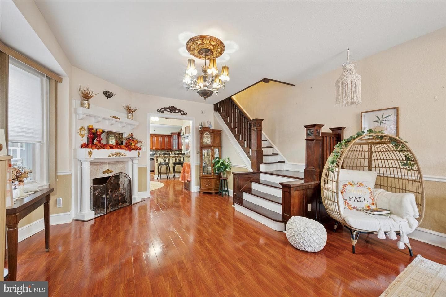 113 W Abbottsford Avenue photo 4