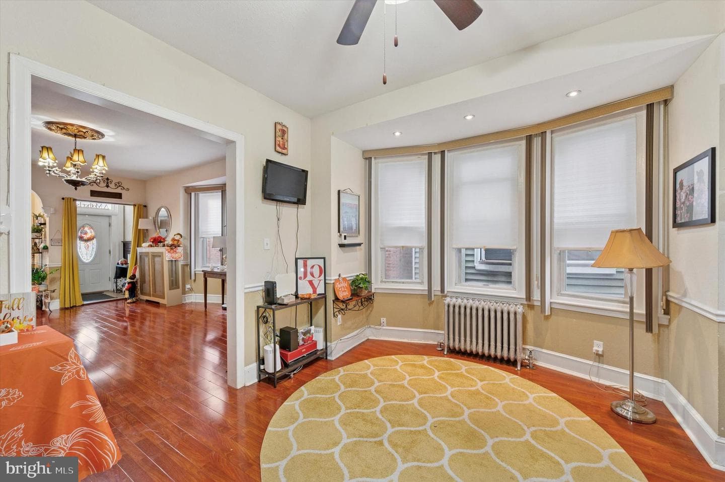 113 W Abbottsford Avenue photo 9
