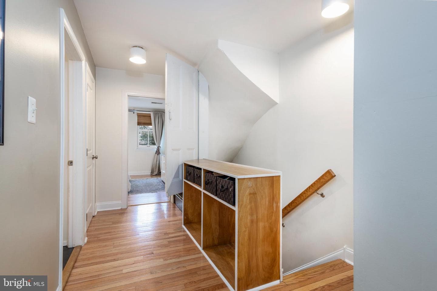 929 S 6th Street photo 12
