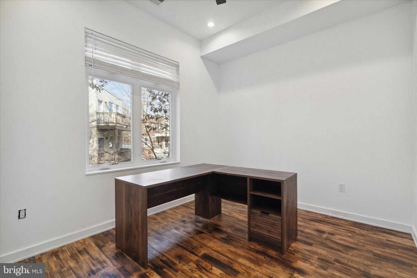 1825 Ginnodo Street #r2 photo 18