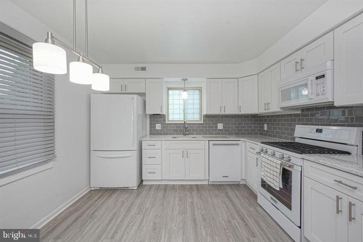 3701 President Street photo 3