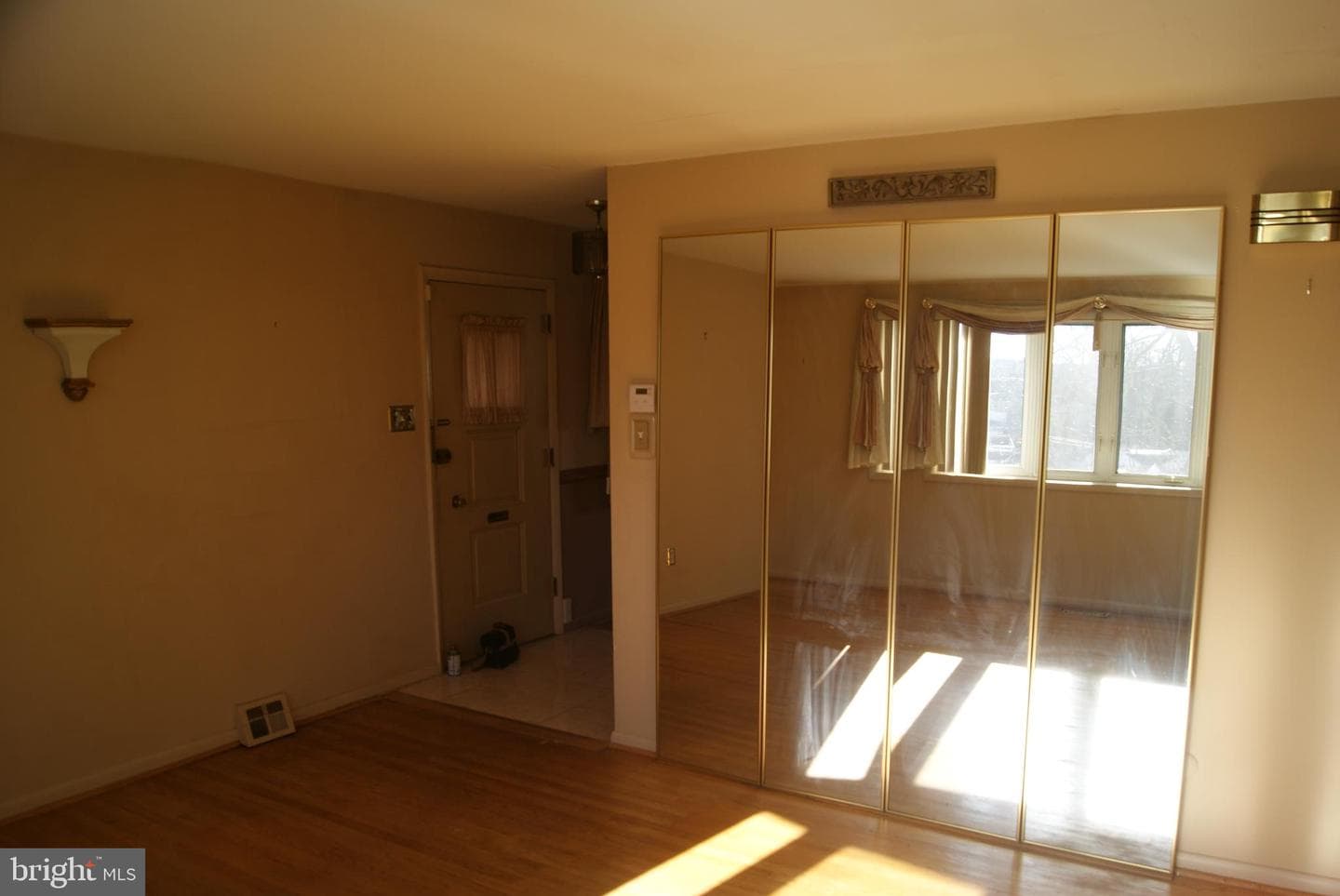 7314 Hill Road photo 12