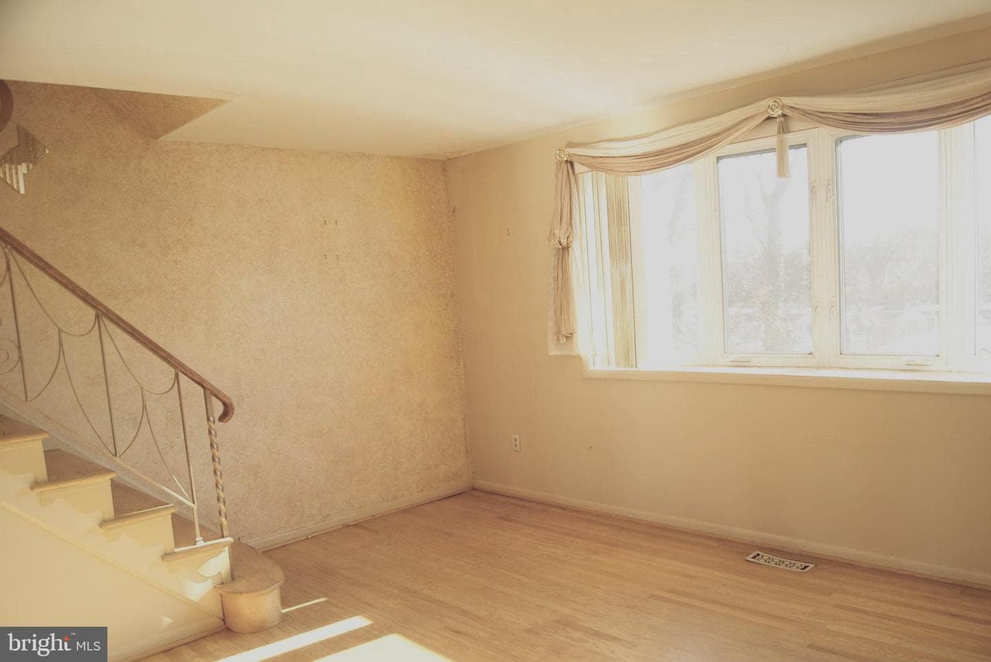 7314 Hill Road photo 26