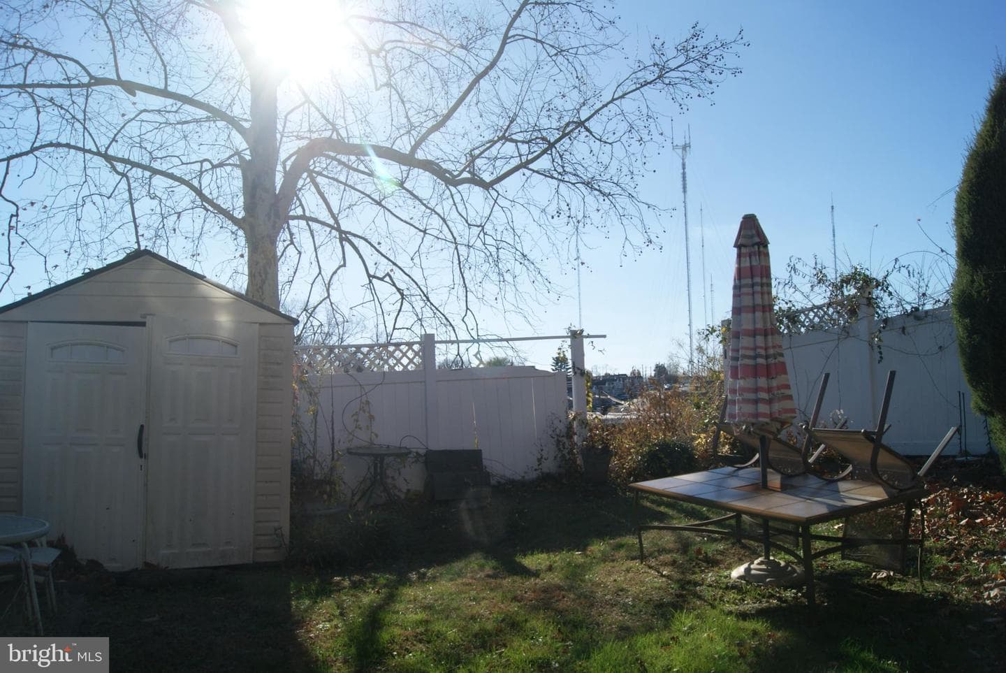 7314 Hill Road photo 33