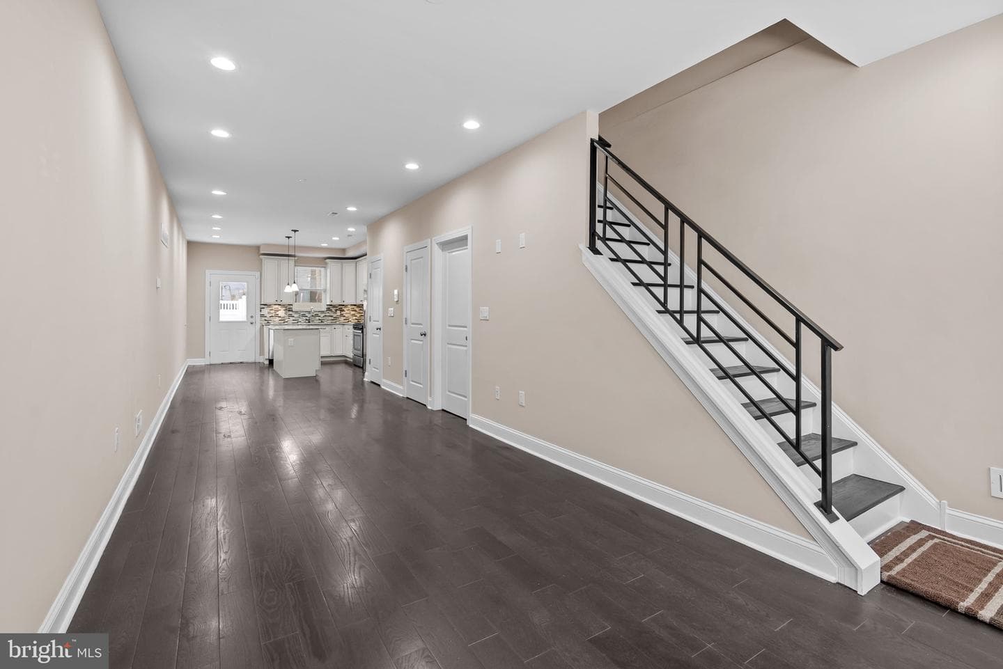 2113 Reed St, Philadelphia