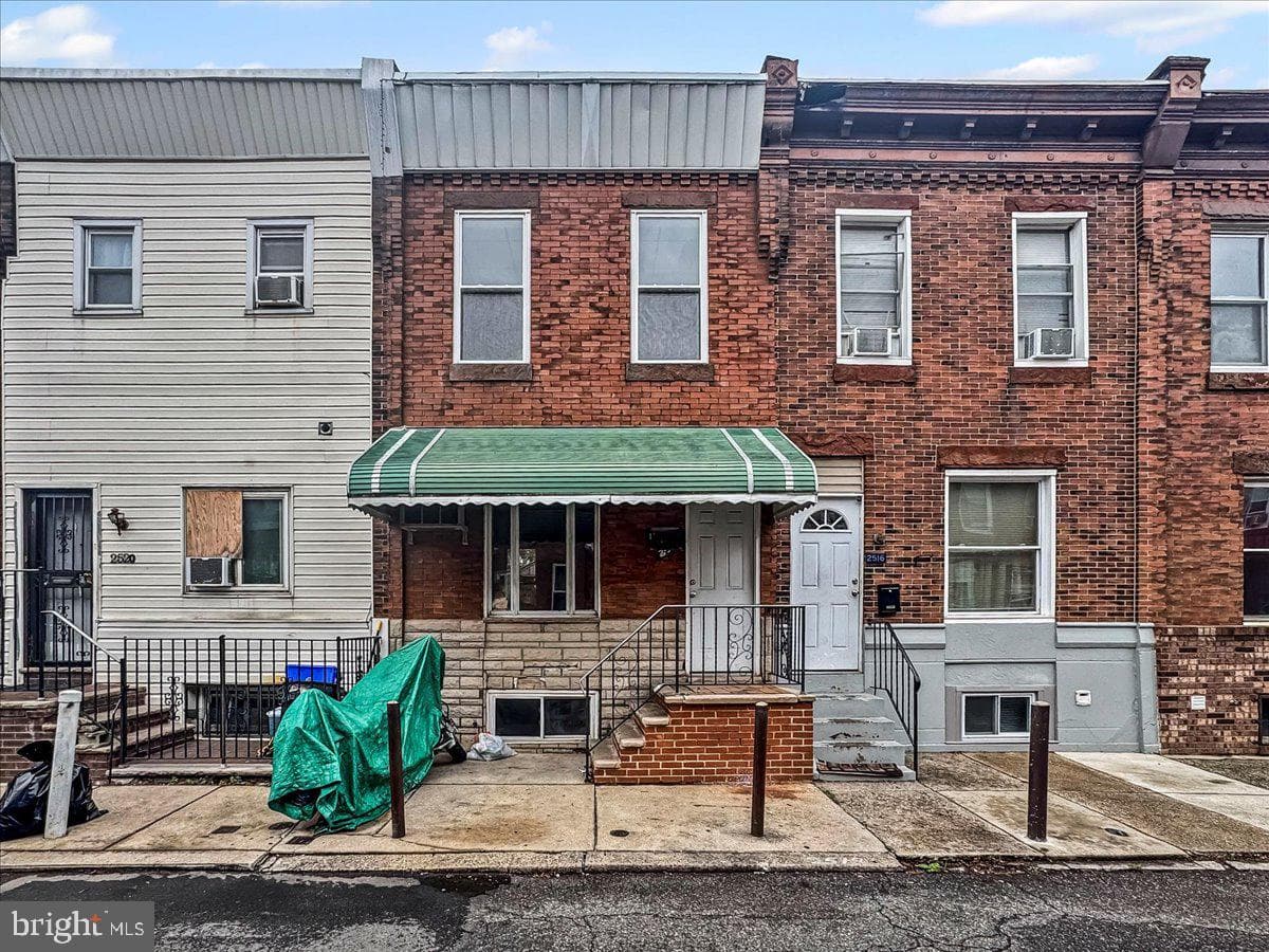 2518 S Fairhill Street photo 1