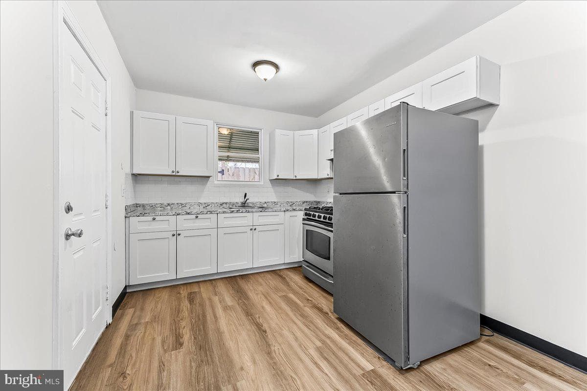 2518 S Fairhill Street photo 12