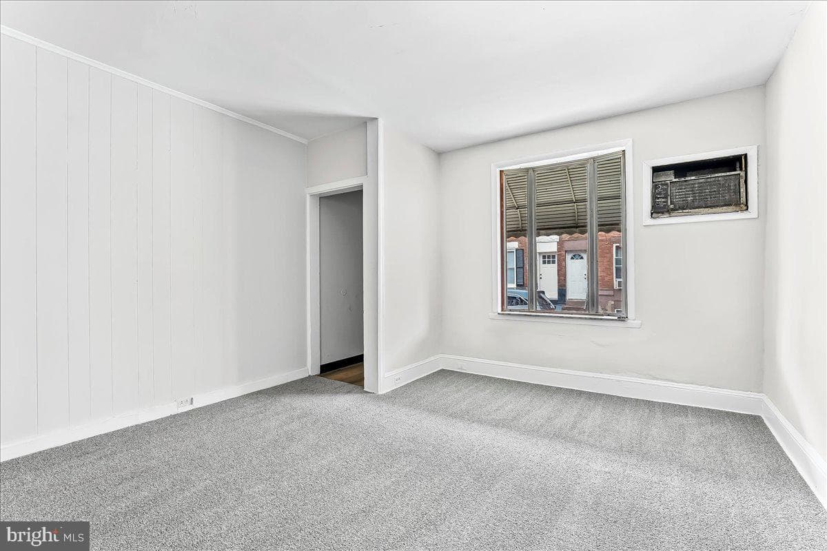 2518 S Fairhill Street photo 6
