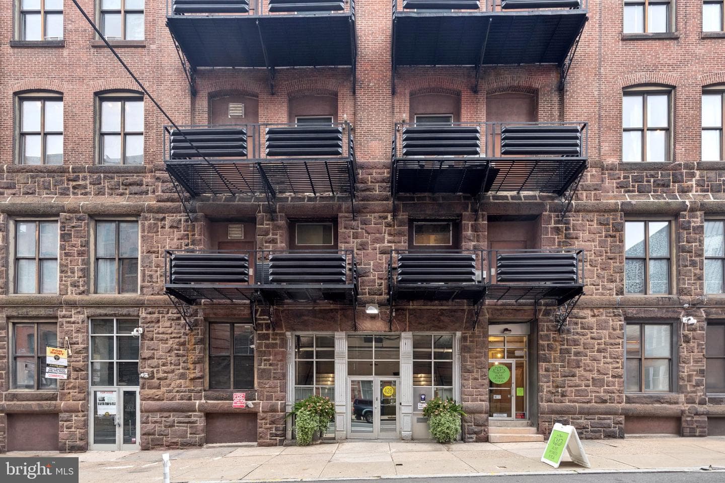 428 N 13th Street #3e photo 41