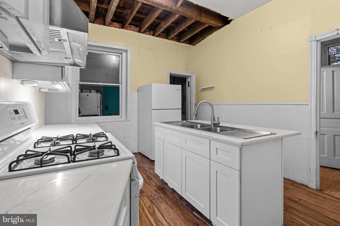 4401 Pine Street photo 13