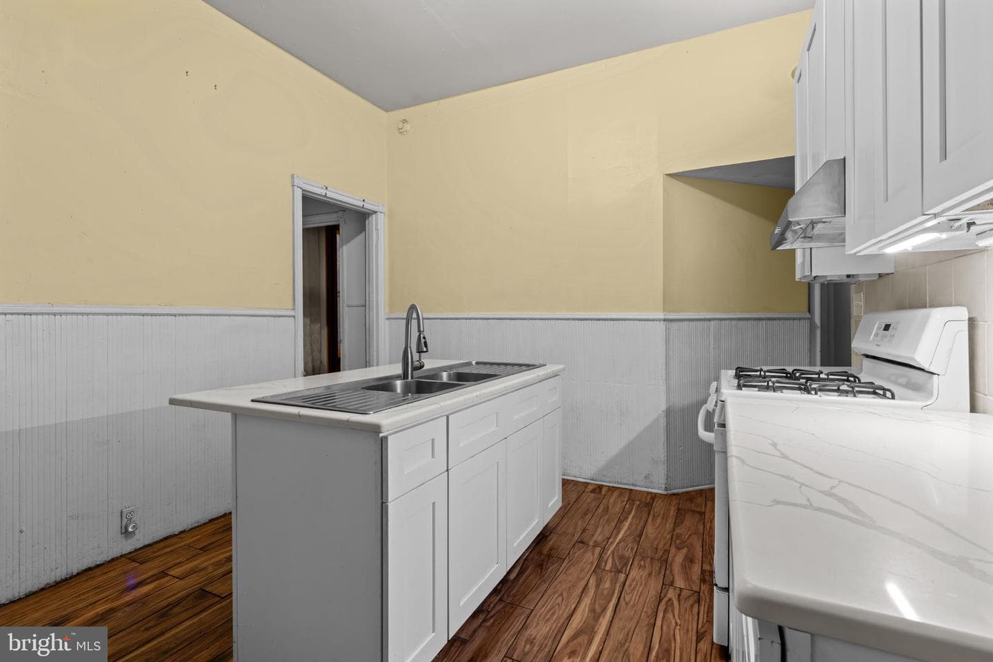 4401 Pine Street photo 14
