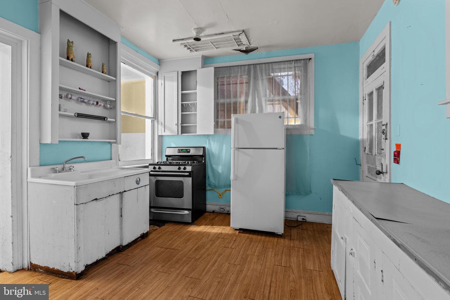 4401 Pine Street photo 17