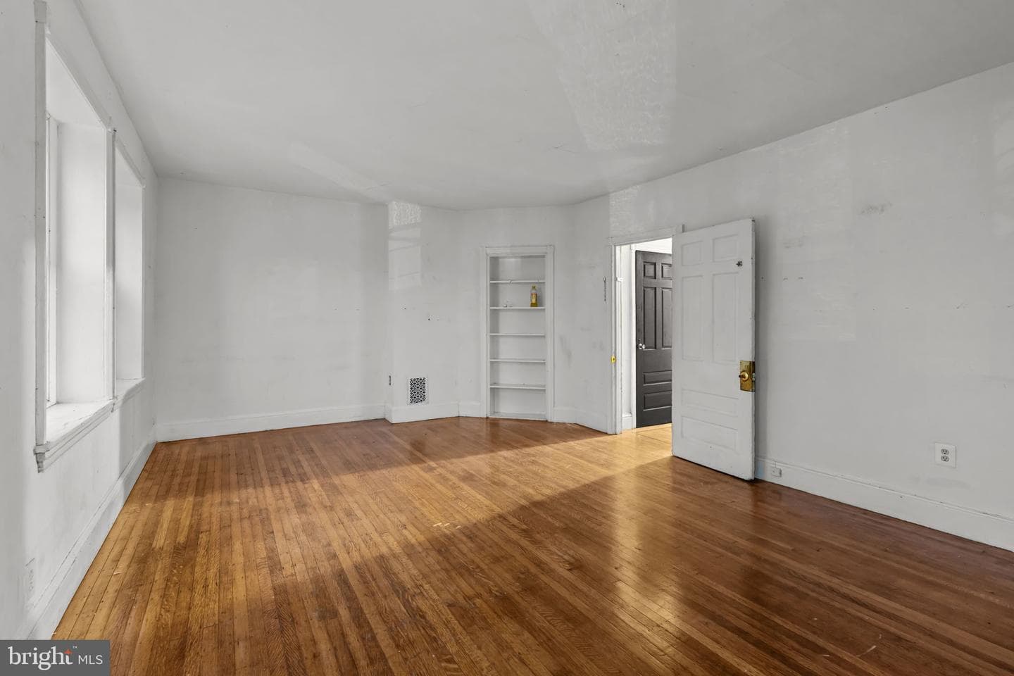 4401 Pine Street photo 31