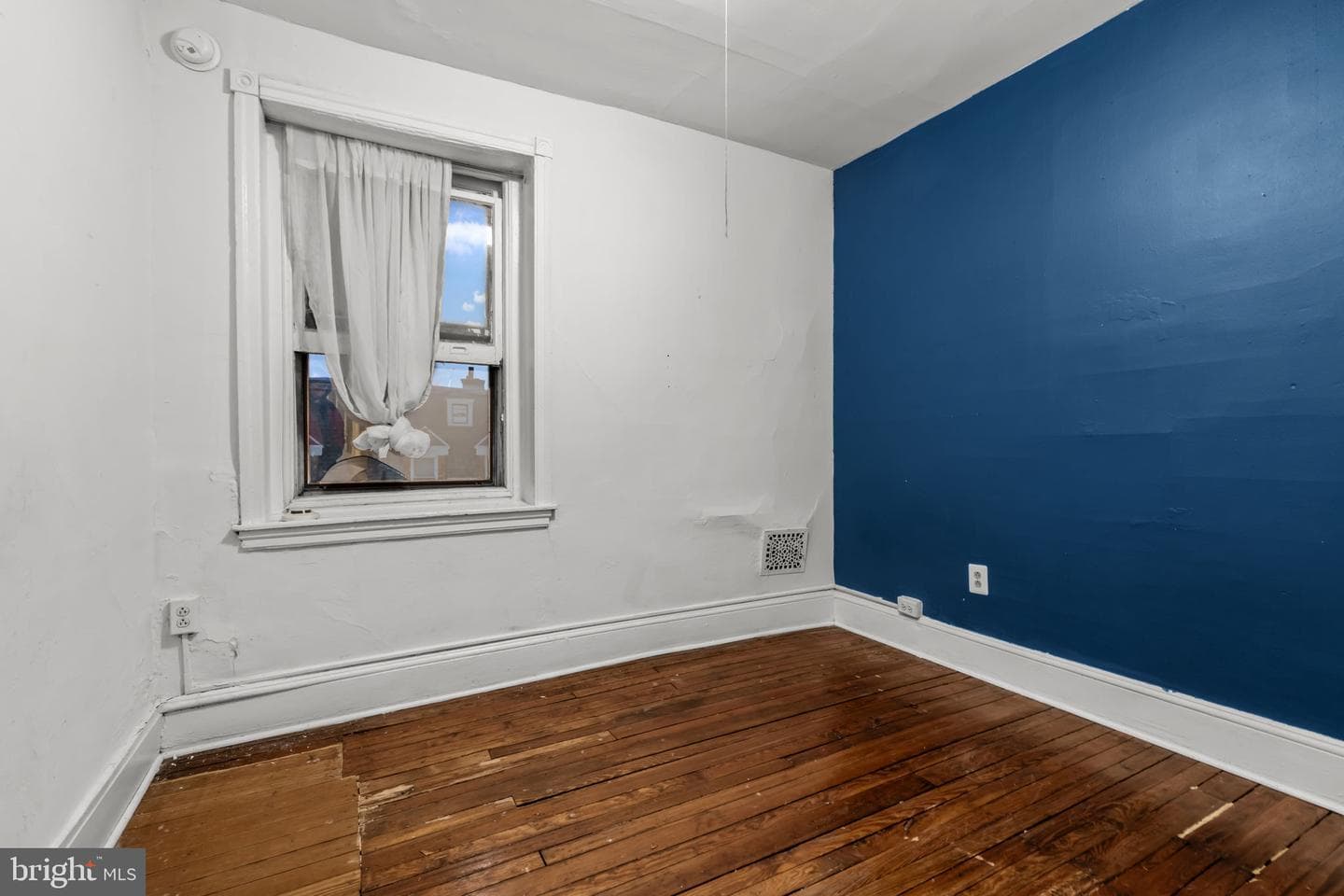 4401 Pine Street photo 36