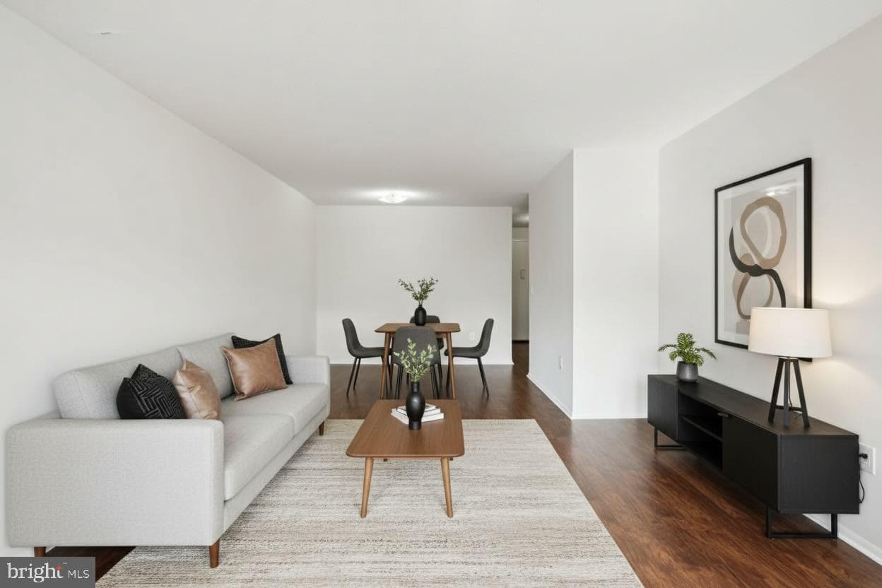 1420 Locust Street #7o photo 2