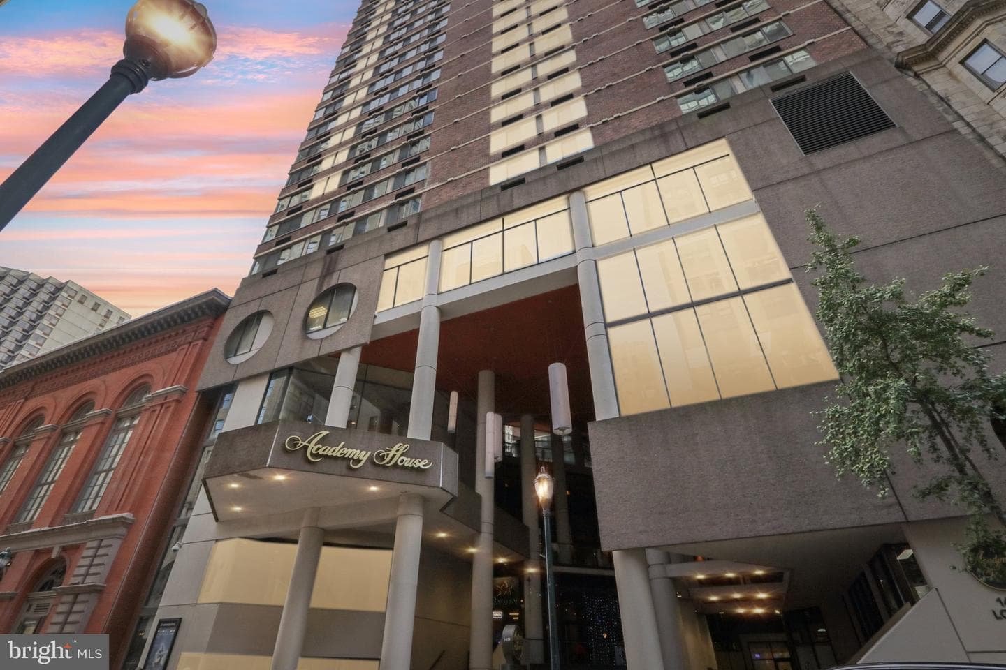 1420 Locust Street #7o photo 37